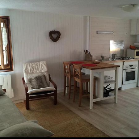 Studio Centre Village Сеяк Екстер'єр фото